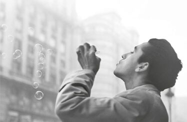 CASTILLOS DE FUEGO – Ignacio Martínez de Pisón